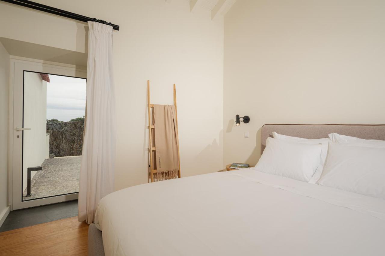 Entre Muros - Turismo Rural - Casa Com Jardim E Acesso Direto Ao Mar ฮิเบย์รา กรันเจ ภายนอก รูปภาพ